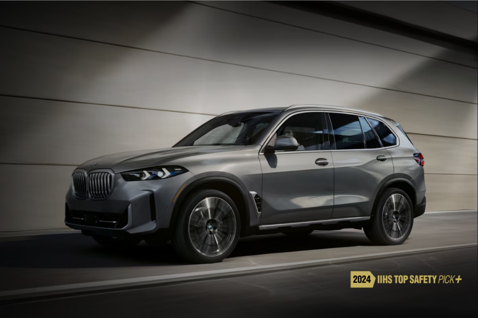 2024 BMW X5 xDrive30Li M Sport Package
